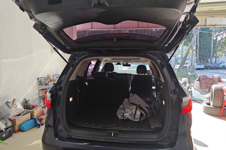 比亚迪 宋MAX 2019款 1.5T 自动智联睿逸天窗型 7座 国VI局部细节23