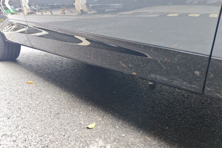 领克08 EM-P 2025款 220km 四驱性能Halo局部细节9001