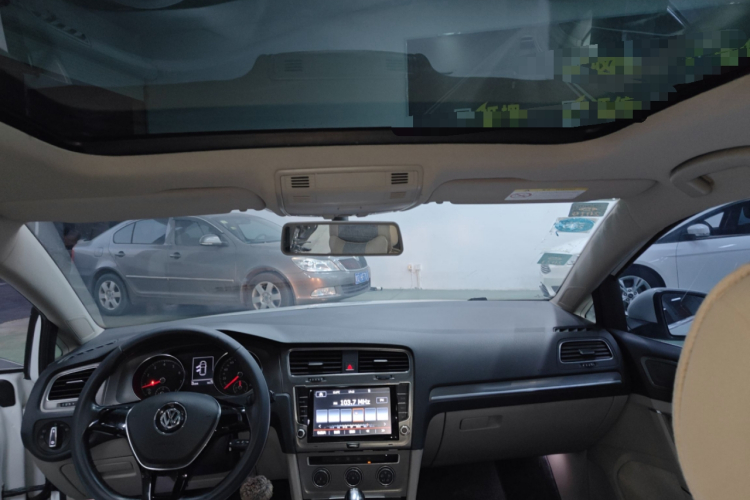 大众 高尔夫 2015款 1.4TSI 自动舒适型中控内饰22