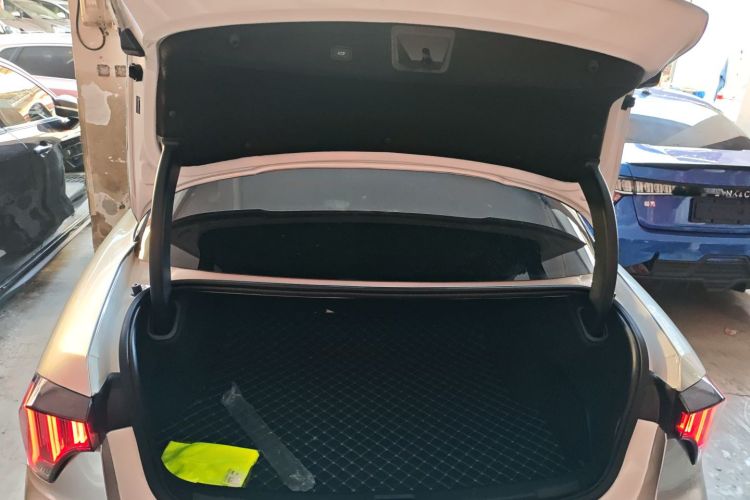 领克03 2025款 1.5TD DCT冠军版Pro机舱底盘23