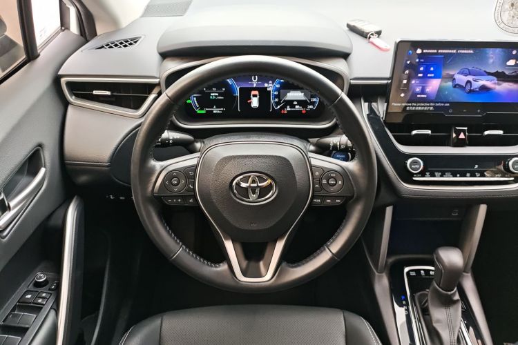 丰田 锋兰达 2023款 2.0L 智能电混双擎 尊贵版中控内饰13