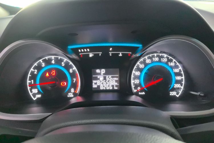 雪佛兰 科沃兹 2019款 320 自动欣悦版中控内饰14