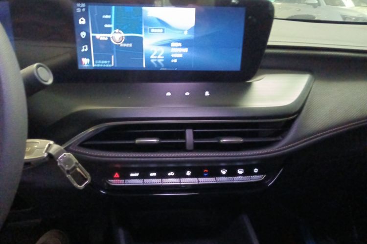 别克 威朗 2023款 Pro 乐享版中控内饰16