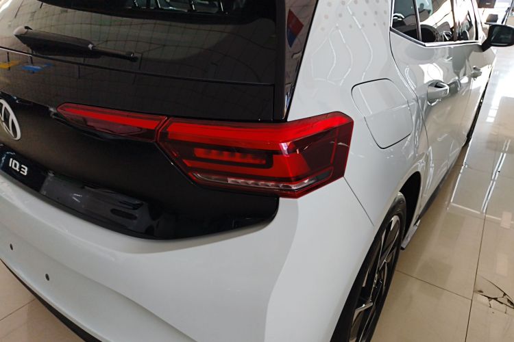 大众ID.3 2023款 升级款 纯净智享版车身外观9