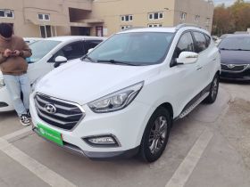 北京现代ix35 2015款 2.0L 自动两驱智能型 国IV