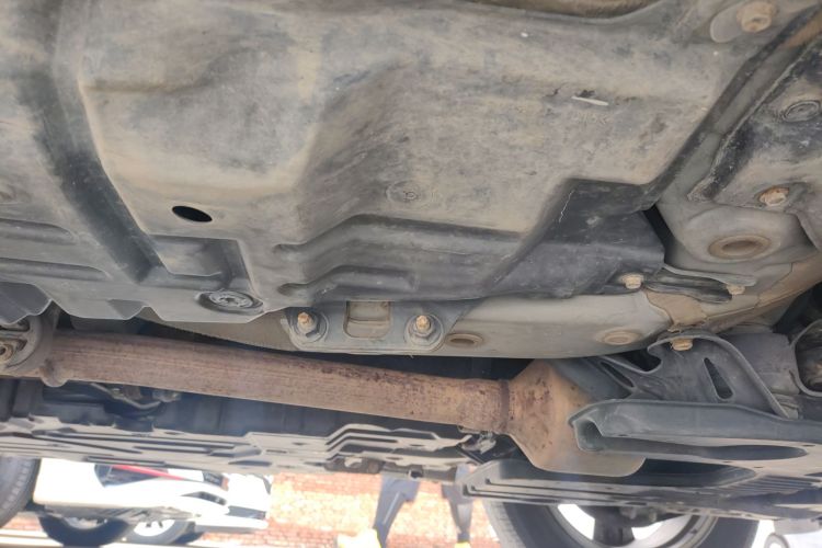 丰田 汉兰达 2018款 2.0T 四驱豪华版 7座 国V局部细节9001