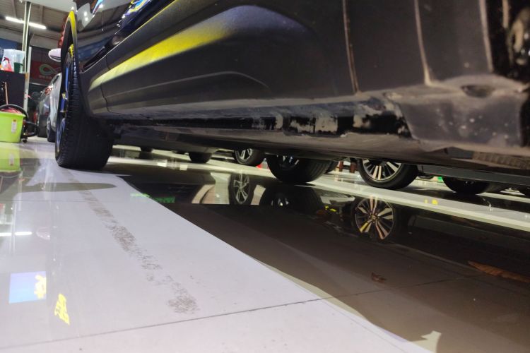 领克01 2019款 2.0T 两驱耀Pro版 国VI局部细节9001