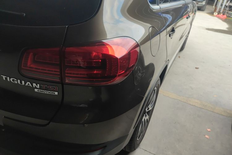 大众 途观 2015款 2.0TSI 自动四驱豪华版车身外观6006