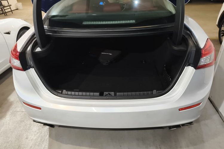 玛莎拉蒂 Ghibli 2014款 3.0T 标准版机舱底盘23