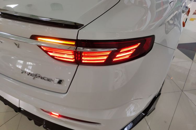 吉利汽车 星瑞 2025款 东方曜 2.0TD 揽星版车身外观6006