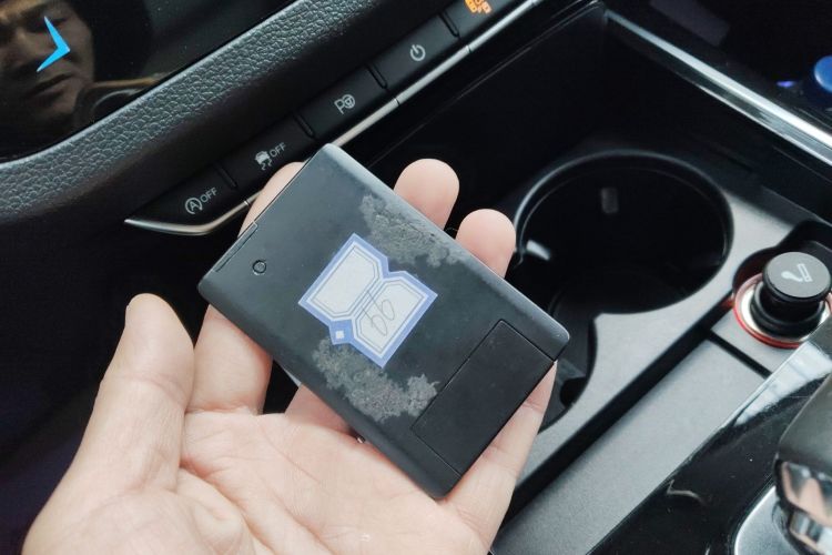 红旗HS5 2019款 2.0T 智联旗领四驱版中控内饰7001