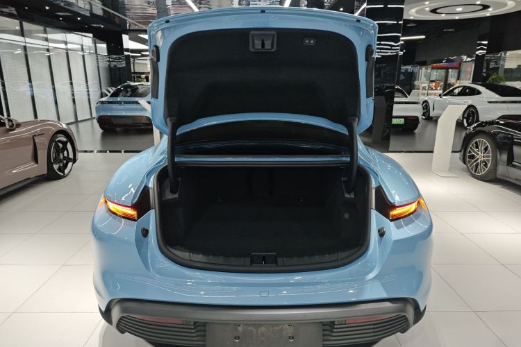 保时捷 2022款 改款 Taycan机舱底盘23