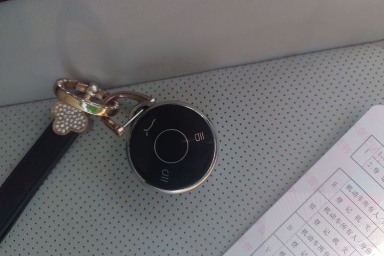 哪吒汽车 哪吒AYA 2023款 318 Lite中控内饰11