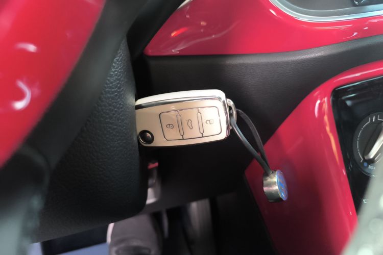 大众 甲壳虫 2018款 180TSI 宜乐型中控内饰11