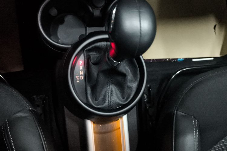 MINI Countryman 2014款 1.6T COOPER ALL4 Fun中控内饰18