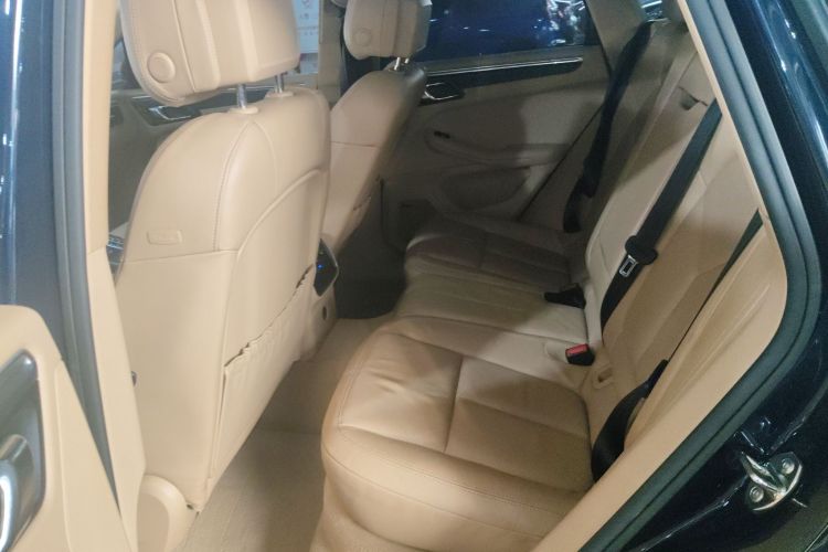 保时捷 2017款  Macan 2.0T中控内饰21