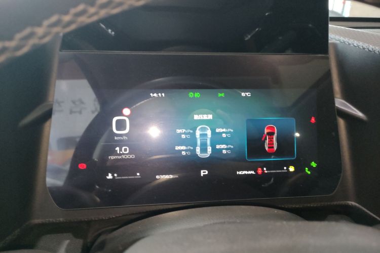 哈弗大狗 2022款 1.5T DCT两驱马犬版中控内饰14