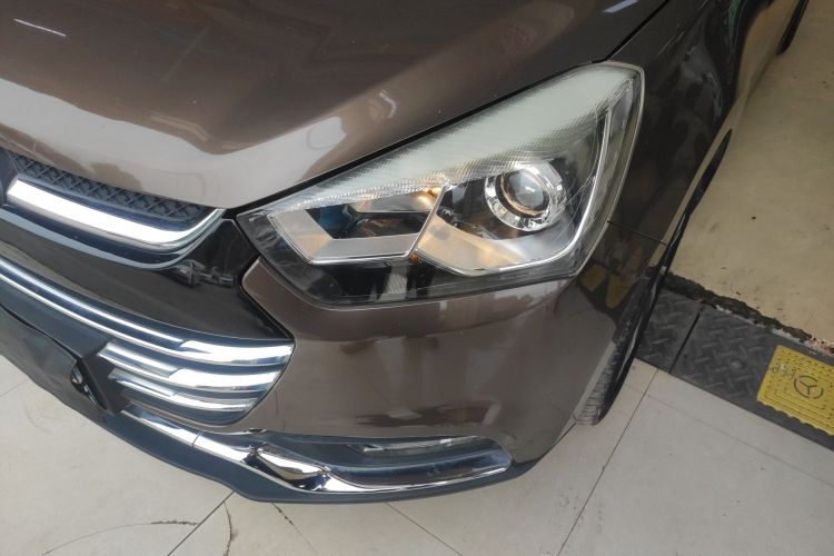 江汽集团 瑞风S2 2015款 1.5L CVT豪华智能型局部细节36