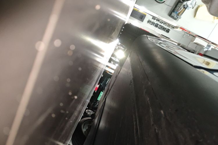 特斯拉 Model Y 2025款 长续航全轮驱动版局部细节9002