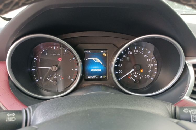 哈弗H6 Coupe 2021款 智联版 1.5T 自动两驱豪华智联版中控内饰14