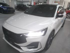 福特 福克斯 2022款 两厢 EcoBoost 180 自动ST Line