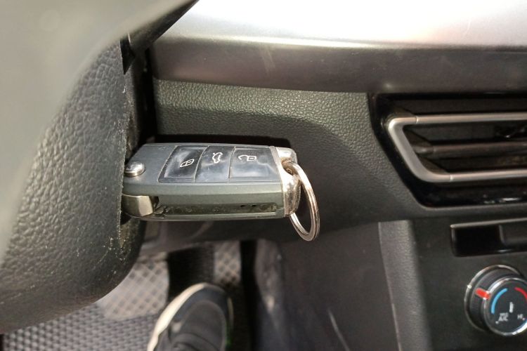 大众 朗逸 2023款 改款 1.5L 自动得逸版中控内饰7001