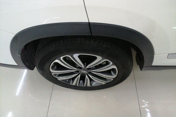 奇瑞 瑞虎8 2019款 1.6TGDI 自动豪华型车身外观6008