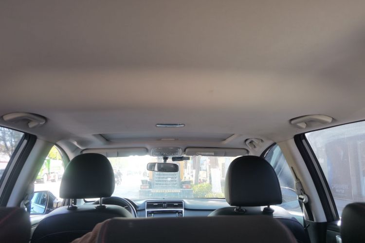 哈弗H6 2017款 红标 运动版 1.5T 手动两驱精英型局部细节22