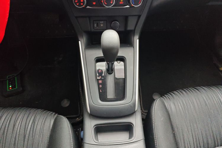 日产 轩逸 2024款 经典 1.6XE CVT舒适版中控内饰18