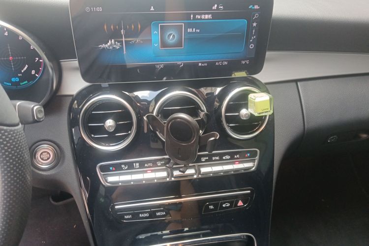 奔驰C级 2021款 C 260 星耀臻藏版局部细节16