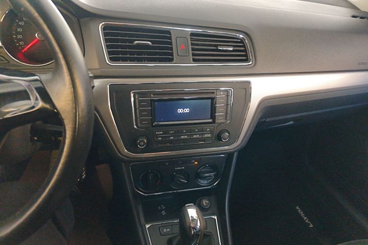 大众 朗逸 2015款 1.6L 自动舒适版中控内饰16