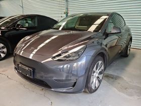 特斯拉 Model Y 2021款 长续航全轮驱动版