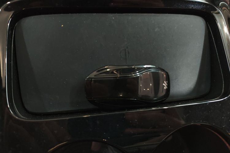 智己汽车 智己L7 2022款 Pro中控内饰7001