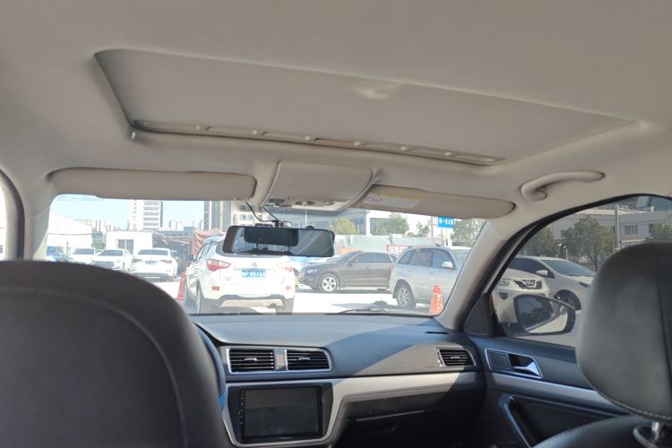 大众 朗行 2015款 1.6L 自动舒适版局部细节22