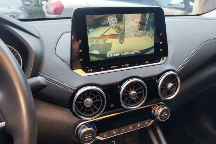 日产 轩逸 2022款 1.6L XL CVT悦享版中控内饰16