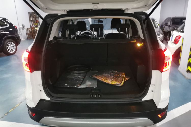 福特 翼虎 2017款 EcoBoost 180 两驱精翼型中控内饰23