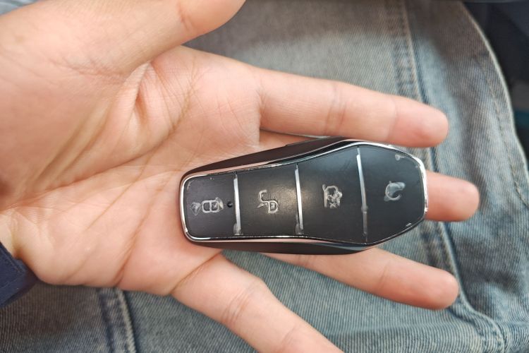 比亚迪 海豹 2022款 700km 长续航后驱版中控内饰7001