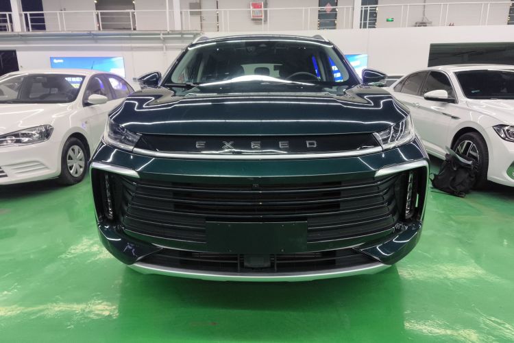 星途凌云 2023款 400T 两驱星尊版车身外观2