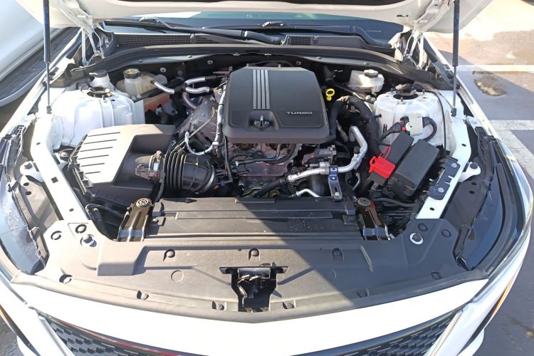 凯迪拉克CT5 2020款 28T 时尚型机舱底盘24