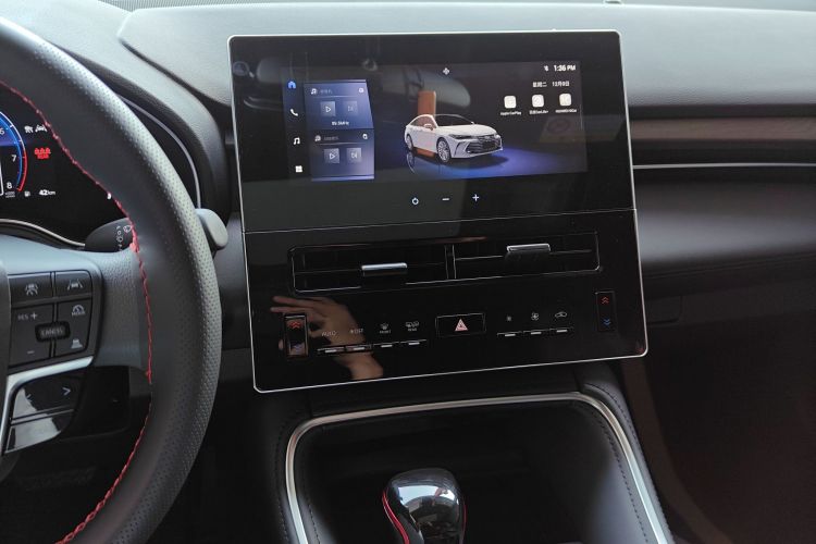 丰田 亚洲龙 2024款 2.0L 进取版中控内饰16