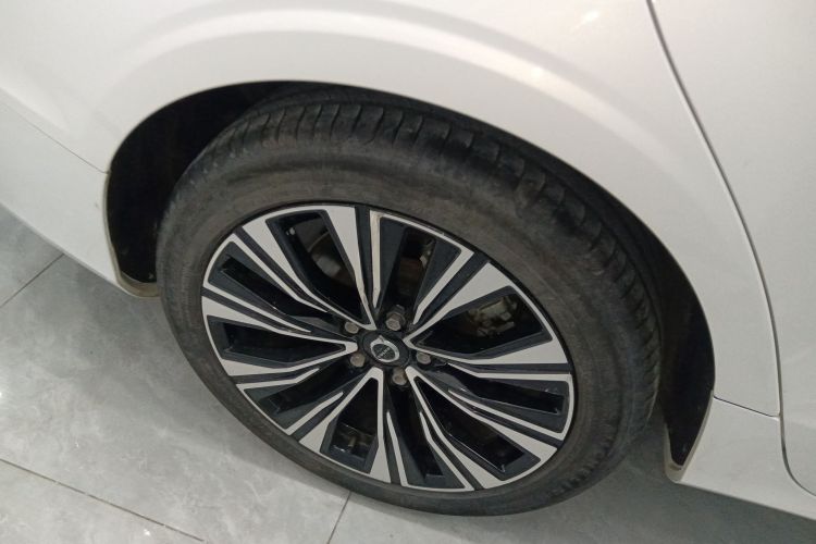 沃尔沃S60 2024款 B4 智远豪华版车身外观6008