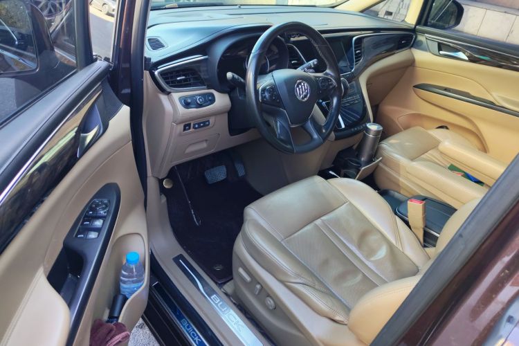 别克GL8 2017款 ES 28T 旗舰型 国V中控内饰20