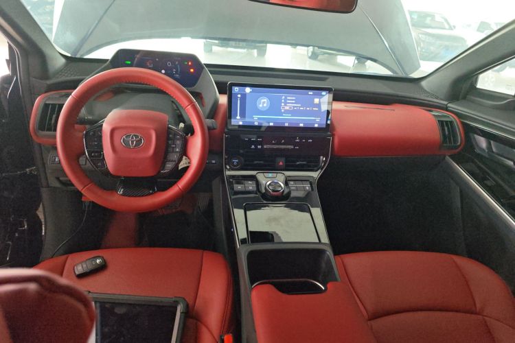 一汽丰田bZ4X 2022款 两驱精英JOY版中控内饰7002