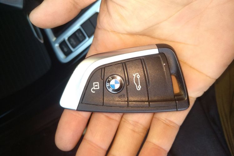 宝马1系 2019款 118i M运动套装中控内饰7001