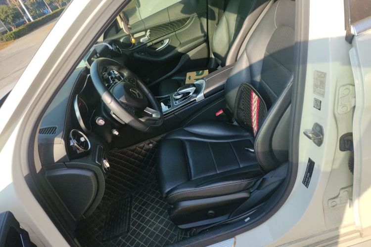 奔驰C级 2016款 C 200 L 运动型局部细节19