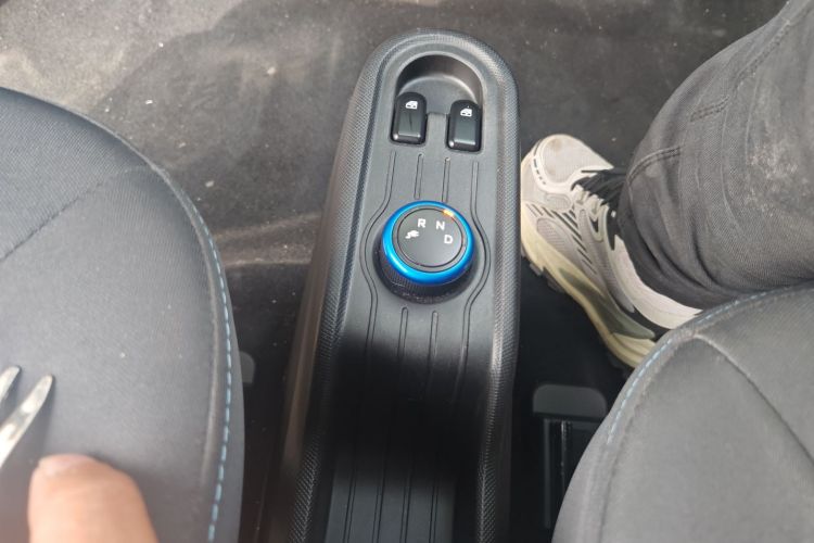 五菱汽车 宏光MINIEV 2020款 自在款 磷酸铁锂中控内饰18