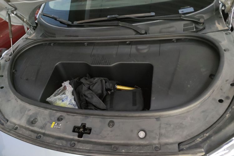 昊铂GT 2023款 710后驱超充版机舱底盘24