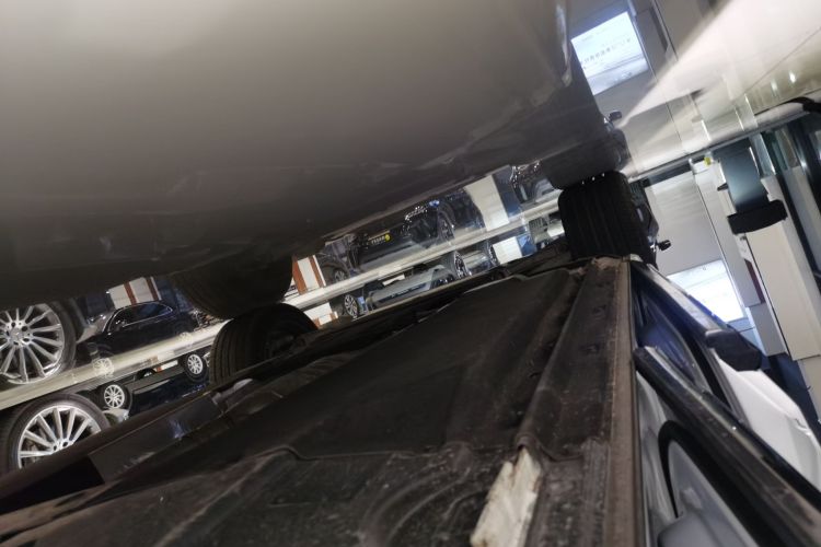 奥迪Q5L 2024款 40 TFSI 豪华动感型局部细节9002