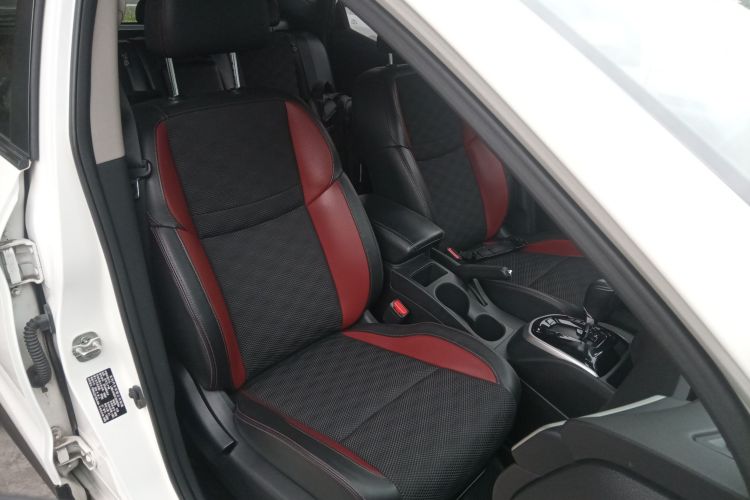 日产 逍客 2017款 2.0L CVT豪华版 国V局部细节41