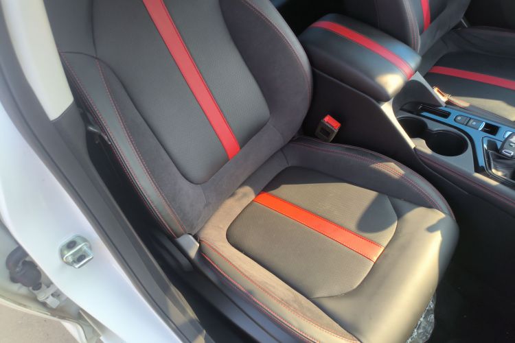 思皓A5 2022款 1.5T CVT青春版局部细节41